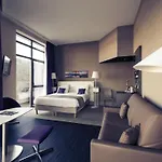 Mercure Centre Port Hotel