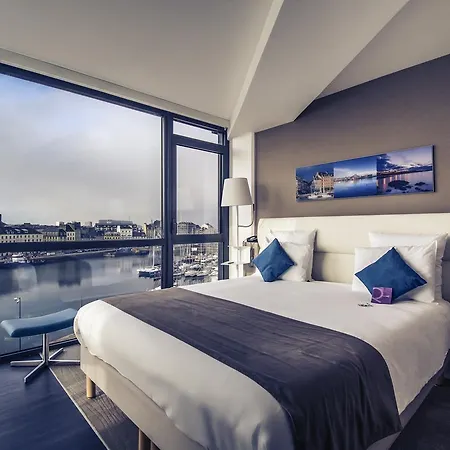 Mercure Centre Port Hotel