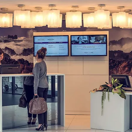 Mercure Centre Port Hotel