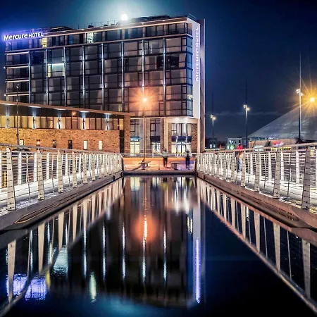 Mercure Centre Port Hotel 4*