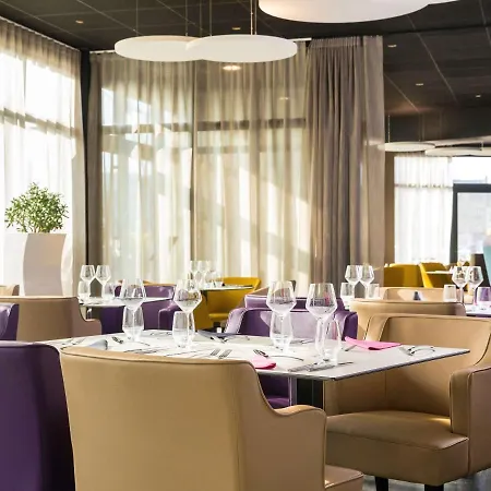 Mercure Centre Port