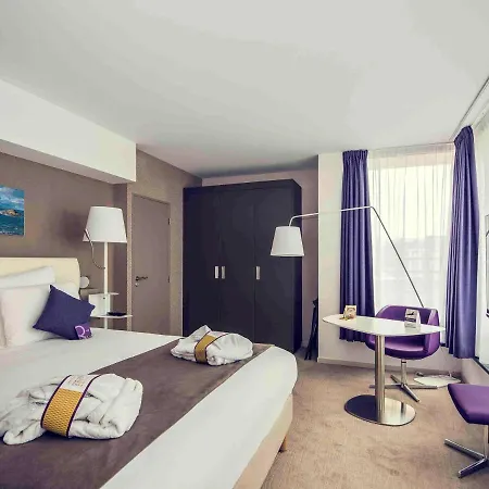 Mercure Centre Port
