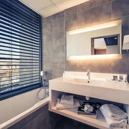Mercure Centre Port