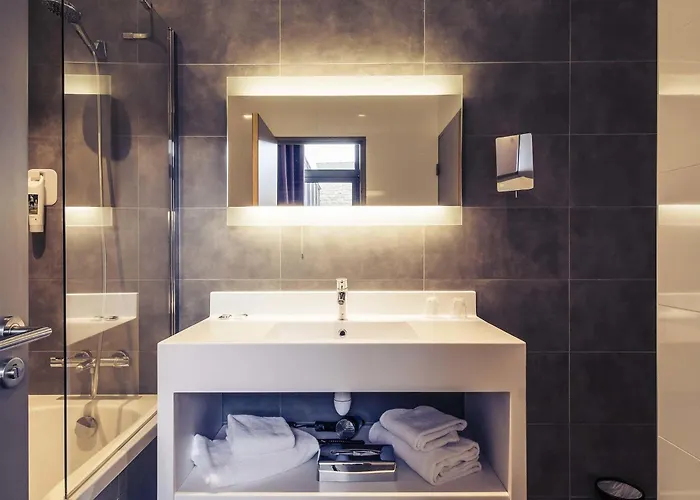 Hotel Mercure Centre Port