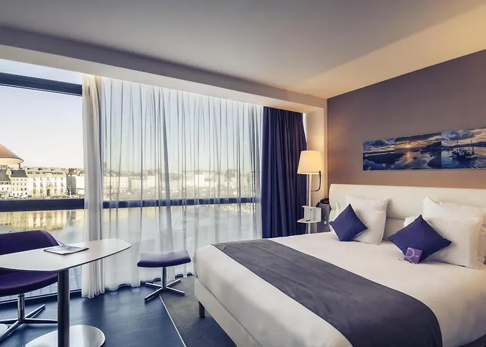 호텔 Mercure Centre Port 셰르부르 앙 코탱탕