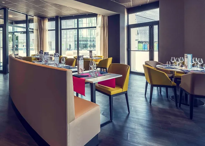 Mercure Centre Port 4* 셰르부르 앙 코탱탕