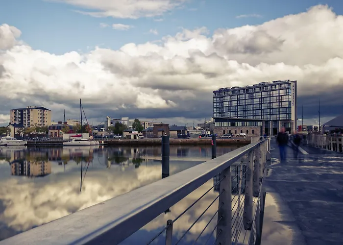 ホテル メルキュール シェルブール サントル ポール シェルブール・アン・コタンタン