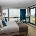 Mercure Centre Port Hotel 4*