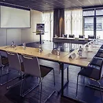 Mercure Centre Port Hotel 4*