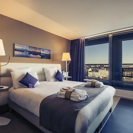 Mercure Centre Port