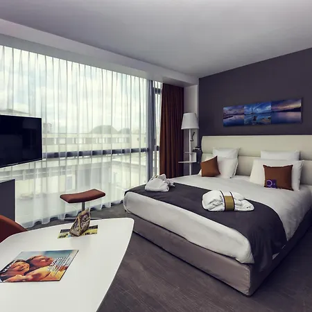 Mercure Centre Port מלון
