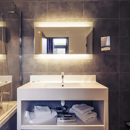 Mercure Centre Port Ξενοδοχείο 4*
