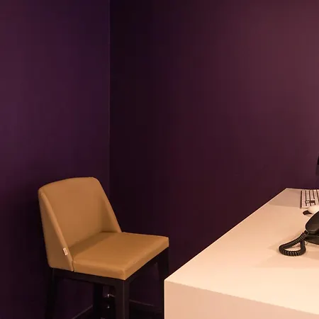 Ξενοδοχείο Mercure Centre Port 4*