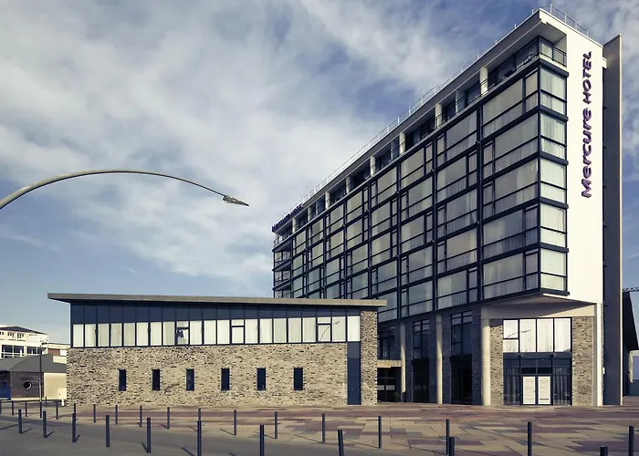 Mercure Centre Port Hotel
