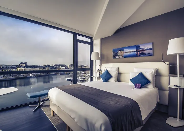 Mercure Centre Port Hotel